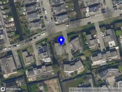 Ambulance met grote spoed naar de Lotte Stam-Beesestraat in Rotterdam