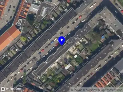 Ambulance met grote spoed naar de Borselaarstraat in Rotterdam