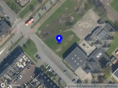 Ambulance met gepaste spoed naar de Dr. Jan Schoutenlaan in Maassluis