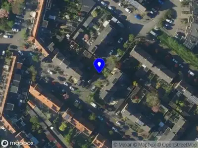 Ambulance met gepaste spoed naar de Reigerstraat in Alkmaar