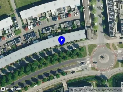 Brandweer met gepaste spoed naar de Charles Rochussenstraat in Deventer vanwege afhijsen patient