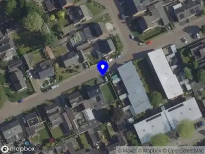 Brandweer met grote spoed naar de Rector Luytenstraat in Handel vanwege voertuigbrand