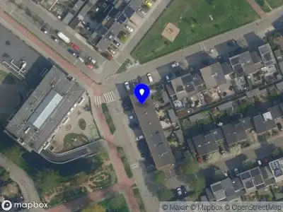 Ambulance met gepaste spoed naar de Heemraadstraat in Delfgauw