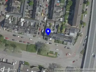 Politie naar de Ruysdaelbaan in Eindhoven vanwege ongeval met letsel