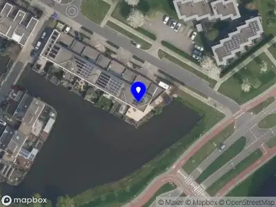 Ambulance met grote spoed naar de Klapwijkse Zoom in Berkel en Rodenrijs