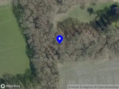 Brandweer en politie met grote spoed naar de Kasteellaan in Loon op Zand vanwege waarnemen gaslucht