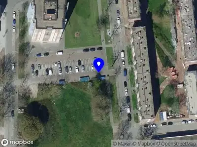 Ambulance met gepaste spoed naar de Larenkamp in Rotterdam