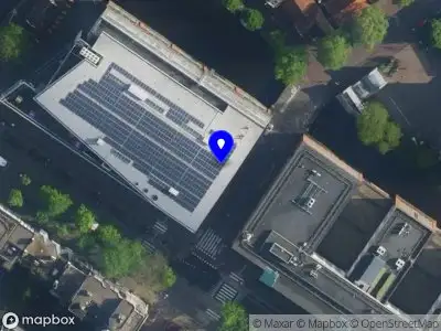 Politie met gepaste spoed naar de Uilenburgersteeg in Amsterdam vanwege ongeval met letsel