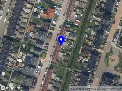 Ambulance met grote spoed naar de Schoolstraat in Krimpen aan de Lek