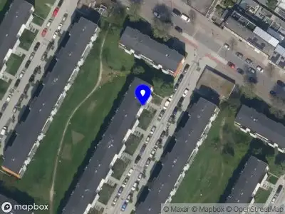 Ambulance met gepaste spoed naar de Schaperlaan in Schiedam