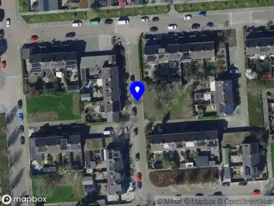Ambulance met grote spoed naar de Elzenstraat in Spijkenisse