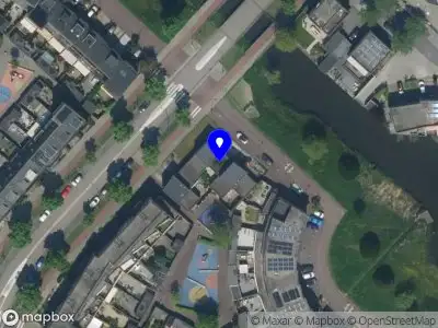 Ambulance met grote spoed naar de Luwte in Assendelft