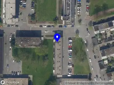 112 melding Ambulance met gepaste spoed naar de Burgemeester Hazenberglaan in Rotterdam