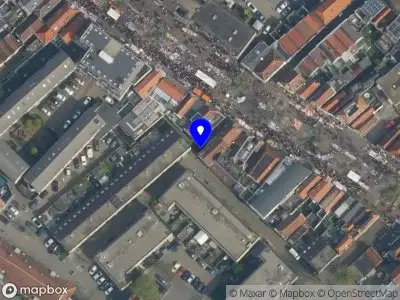 Ambulance met grote spoed naar de Drapiersteeg in Gouda