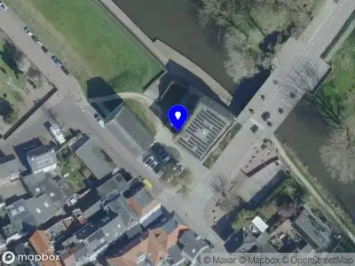 Brandweer en politie met grote spoed naar de De Genneper molen in Gennep vanwege stankoverlast