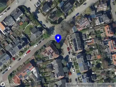 Ambulance met gepaste spoed naar de Emmastraat in Barendrecht