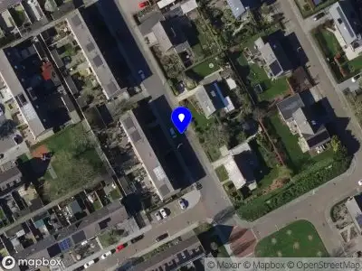 Brandweer met grote spoed naar de Evertsenlaan in Terneuzen vanwege afhijsen patient