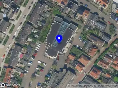 Ambulance met grote spoed naar de Bollenhof in Uitgeest