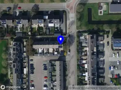 Brandweer met grote spoed naar de Fazantenpad in Strijen vanwege reanimatie