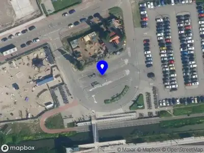 112 melding Brandweer met gepaste spoed naar de Woudplein in Haarlem vanwege een liftopsluiting