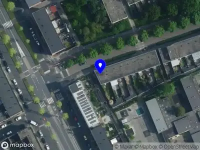 Politie met grote spoed naar de Kantershofstraat in Amsterdam vanwege schietincident