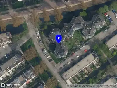 Ambulance met grote spoed naar de Ecodusweg in Delft