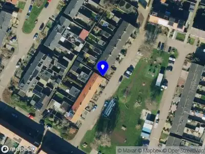 Brandweer met gepaste spoed naar de Willem Egbertsstraat in Hasselt vanwege waarnemen gaslucht