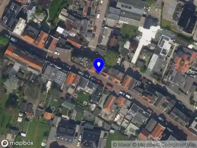 Ambulance met grote spoed naar de Pastoriedijk in Pernis Rotterdam