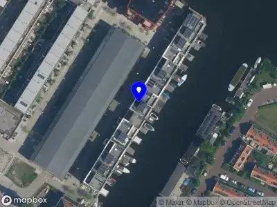 Brandweer met grote spoed naar de Akkerdistelstraat in Amsterdam vanwege afhijsen patient