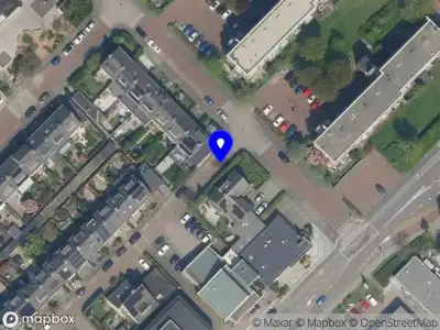 Ambulance met gepaste spoed naar de Schollevaarstraat in Maassluis