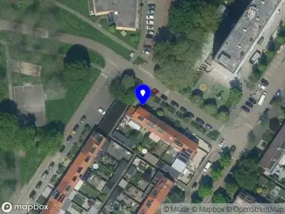 Ambulance met grote spoed naar de Wheredijk in Purmerend