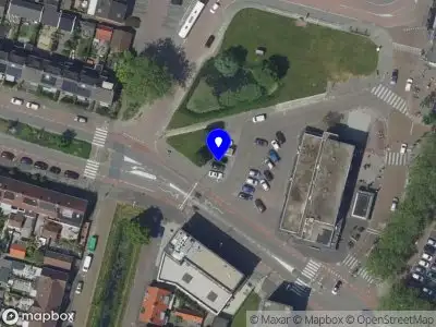 Ambulance met gepaste spoed naar de Rembrandtlaan in Sliedrecht