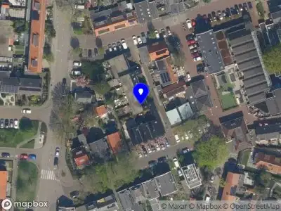 Ambulance met grote spoed naar de Vlierhof in Maasland