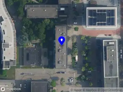 Ambulance met grote spoed naar de Radboud in Amsterdam