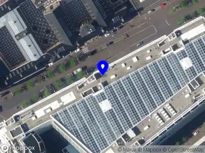 Politie met gepaste spoed naar de Kalvermarkt in 's-Gravenhage