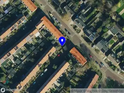 Brandweer met gepaste spoed naar de Jacob van Neckstraat in Zwolle vanwege stankoverlast