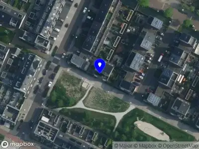 Ambulance met grote spoed naar de Jaagpad in Diemen