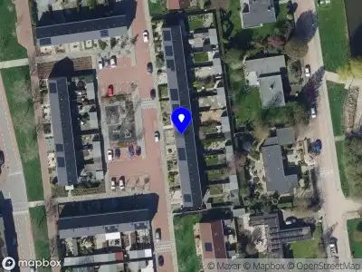 Ambulance met gepaste spoed naar de Mezenstraat in Rhoon