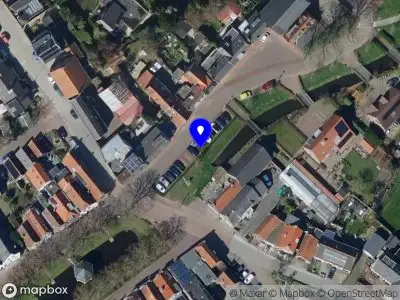Ambulance met grote spoed naar de Bleekveld in Abbenbroek
