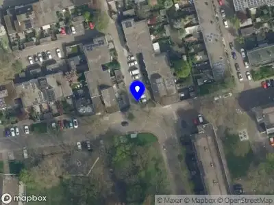 Ambulance met grote spoed naar de Gershwinlaan in Delft