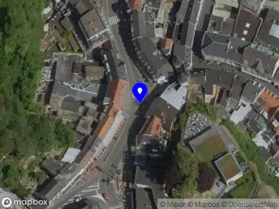 Brandweer met gepaste spoed naar de Grendelplein in Valkenburg