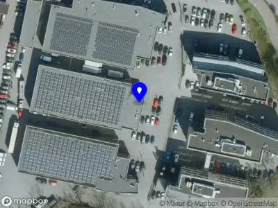 Brandweer met gepaste spoed naar de Meerenakkerplein in Eindhoven vanwege een buitenbrand