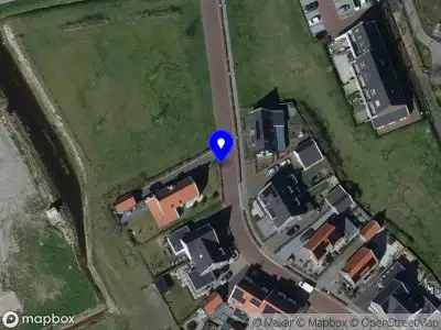 Ambulance met gepaste spoed naar de Hoofdlandseweg in Ouddorp