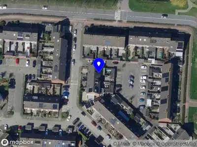 Ambulance met grote spoed naar de Melkweg in Hellevoetsluis