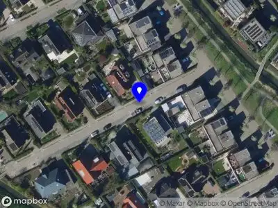 Ambulance met grote spoed naar de Soeslolaan in Spijkenisse