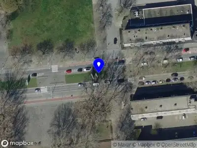 Ambulance met grote spoed naar de Slinge in Rotterdam