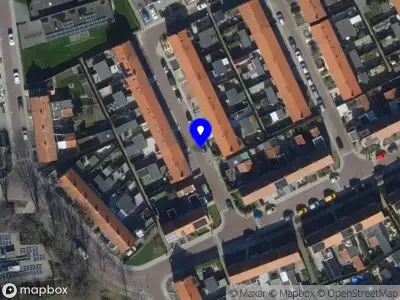 Brandweer met gepaste spoed naar de Houwerstraat in Arnemuiden