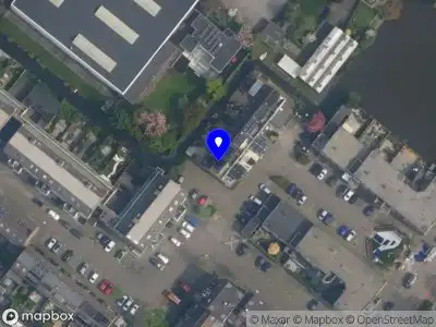 Ambulance met grote spoed naar de Kantstijl in Wateringen