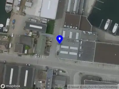 112 melding Ambulance met gepaste spoed naar de Industrieweg in Maasbracht