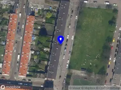 Ambulance met gepaste spoed naar de Hogenbanweg in Schiedam